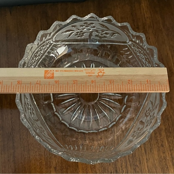 Vintage Flora Crystal Bowl. Made in Yugoslavia, 24%lead Crystal Clear 8.5" - Picture 13 of 13